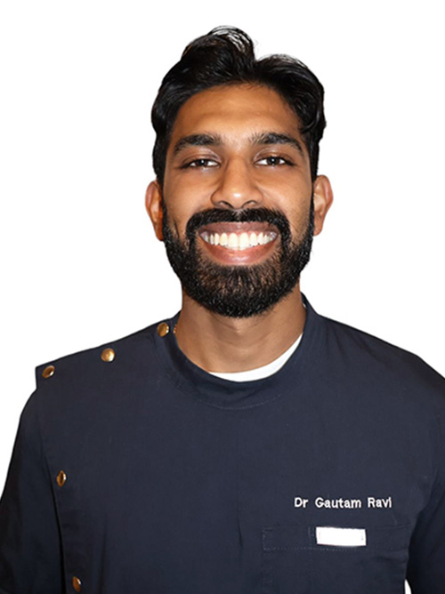 Dr Gautam Ravi